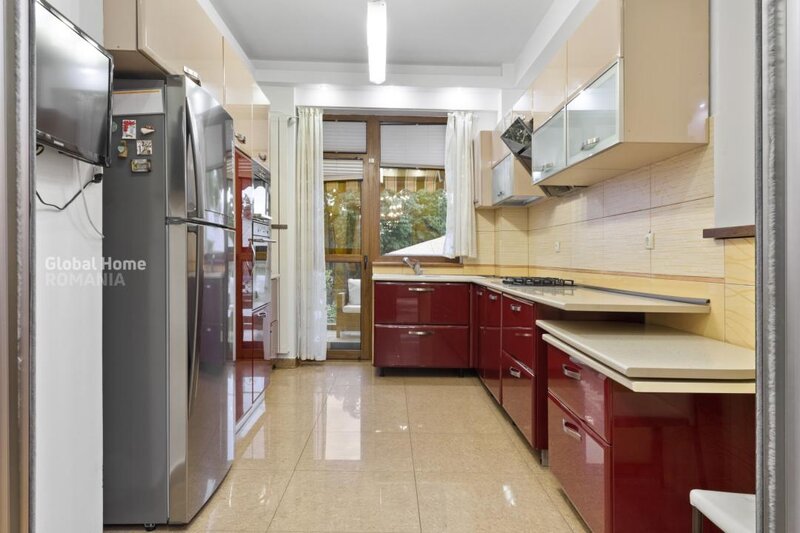 Vatra Luminoasa, Maior Coravu, vila individuala, 8 camere, teren 261 mp